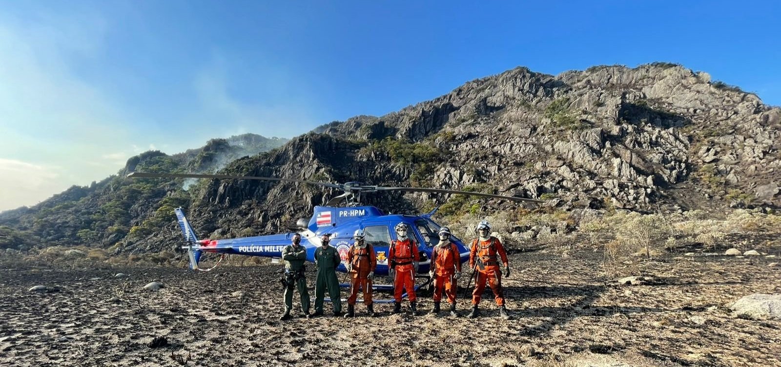 Temporada de incêndios: 198 bombeiros e 13 aeronaves atuam no combate a 15 focos ativos na Bahia