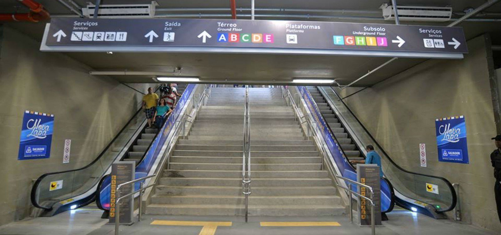 Pane elétrica interrompe escadas rolantes na Estação da Lapa e idosos reclamam de acessibilidade