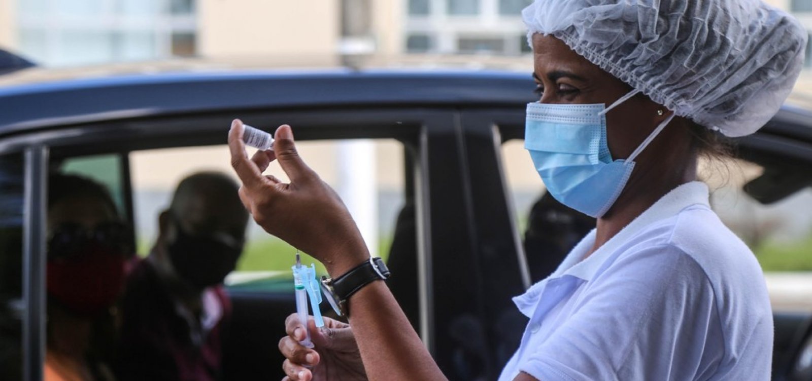 Cerca de dois milh&otilde;es de baianos est&atilde;o com segunda dose de vacina atrasada 