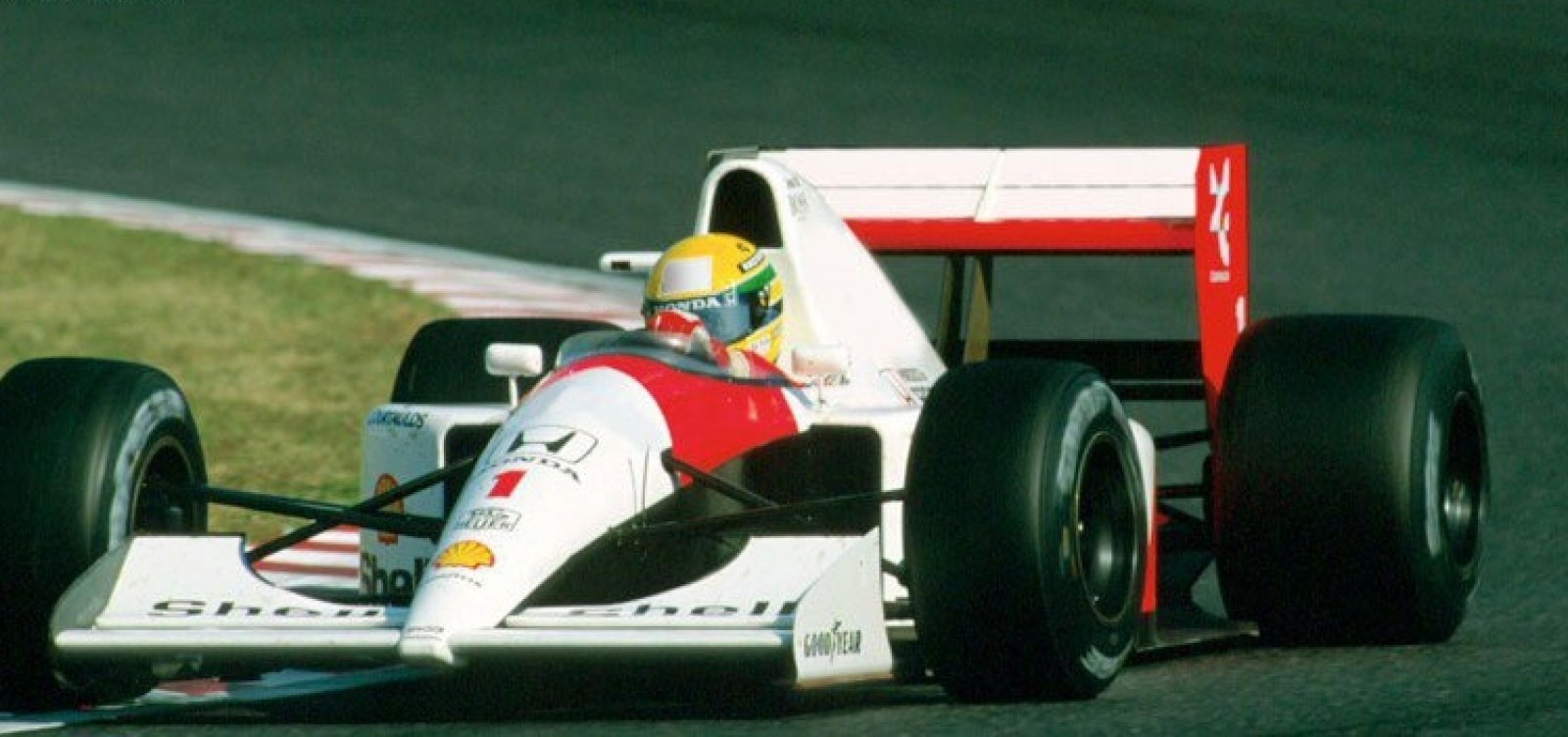 Há 30 anos, Senna conquistava seu tricampeonato e o Brasil o último título na Fórmula-1