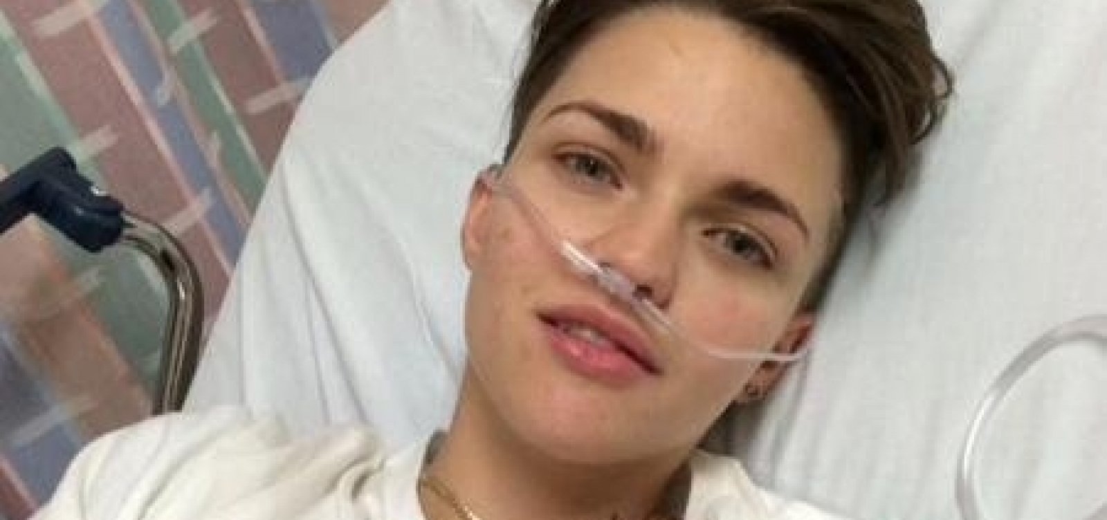 Batwoman  Ruby Rose denuncia abusos e morte de dublês no set