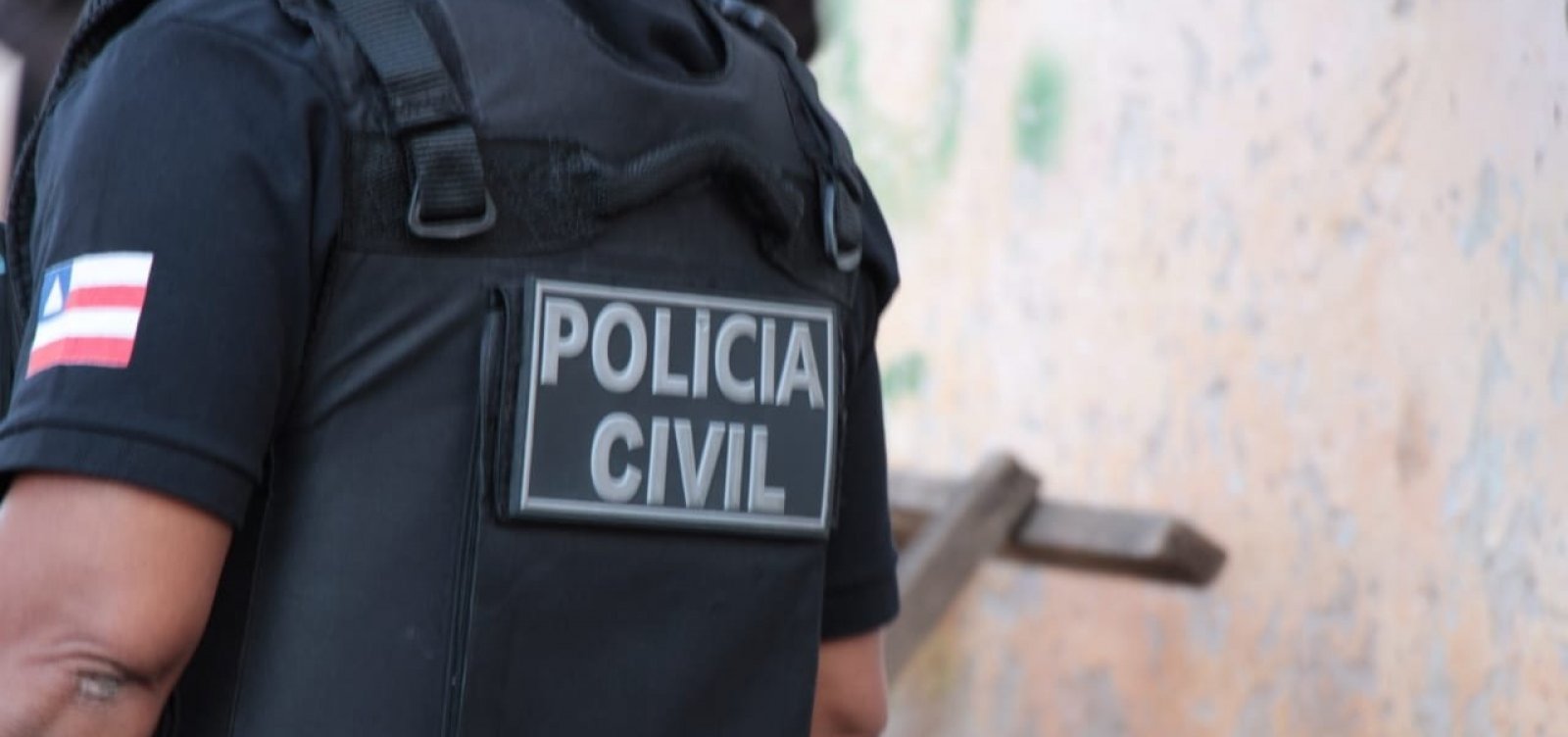 Professor suspeito de abusar de alunas é preso em cidade da Bahia