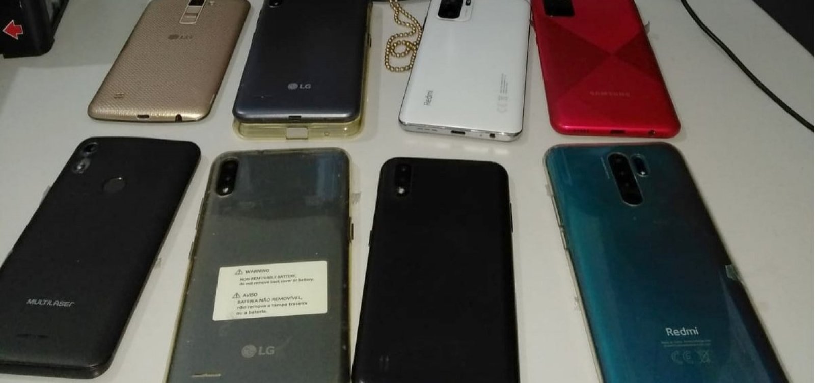 Polícia recupera oito celulares furtados ou roubados por organização criminosa em Ipirá
