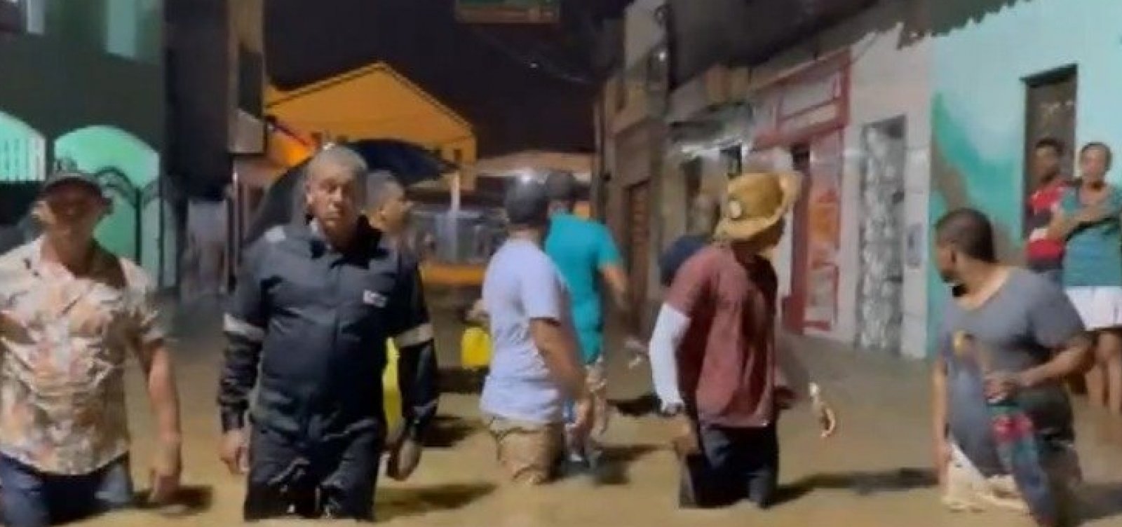 Chuva deixa cinco cidades baianas em situa&ccedil;&atilde;o de emerg&ecirc;ncia 