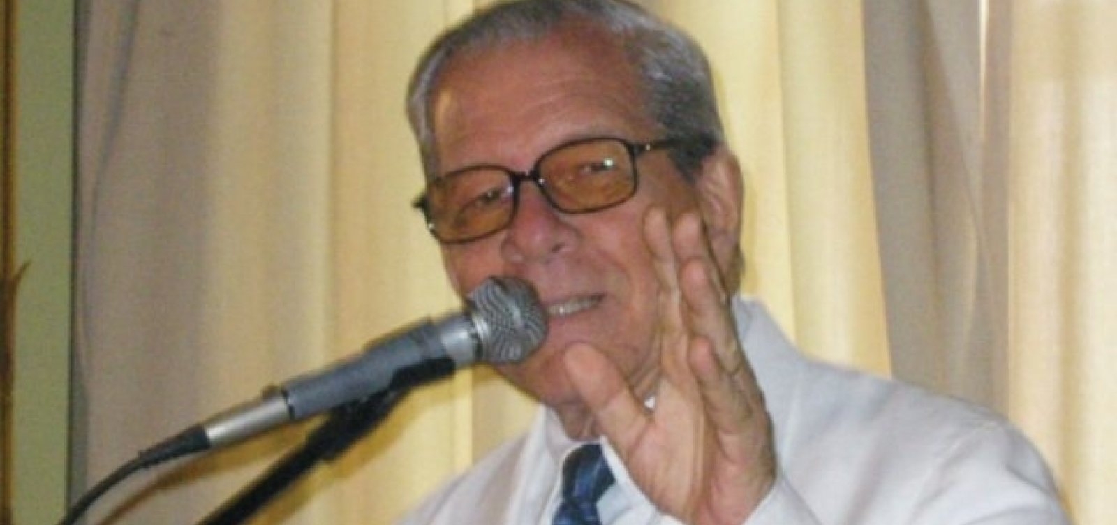 Escritor e professor emérito da Ufba, João Eurico Matta morre aos 86 anos  