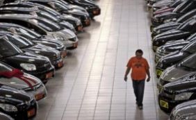 Venda de carros cai 20% em comparação com o ano passado