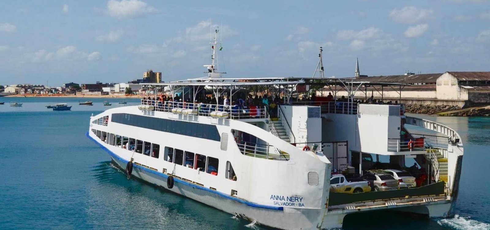 Ferry-Boat tem funcionamento ampliado durante feriadão