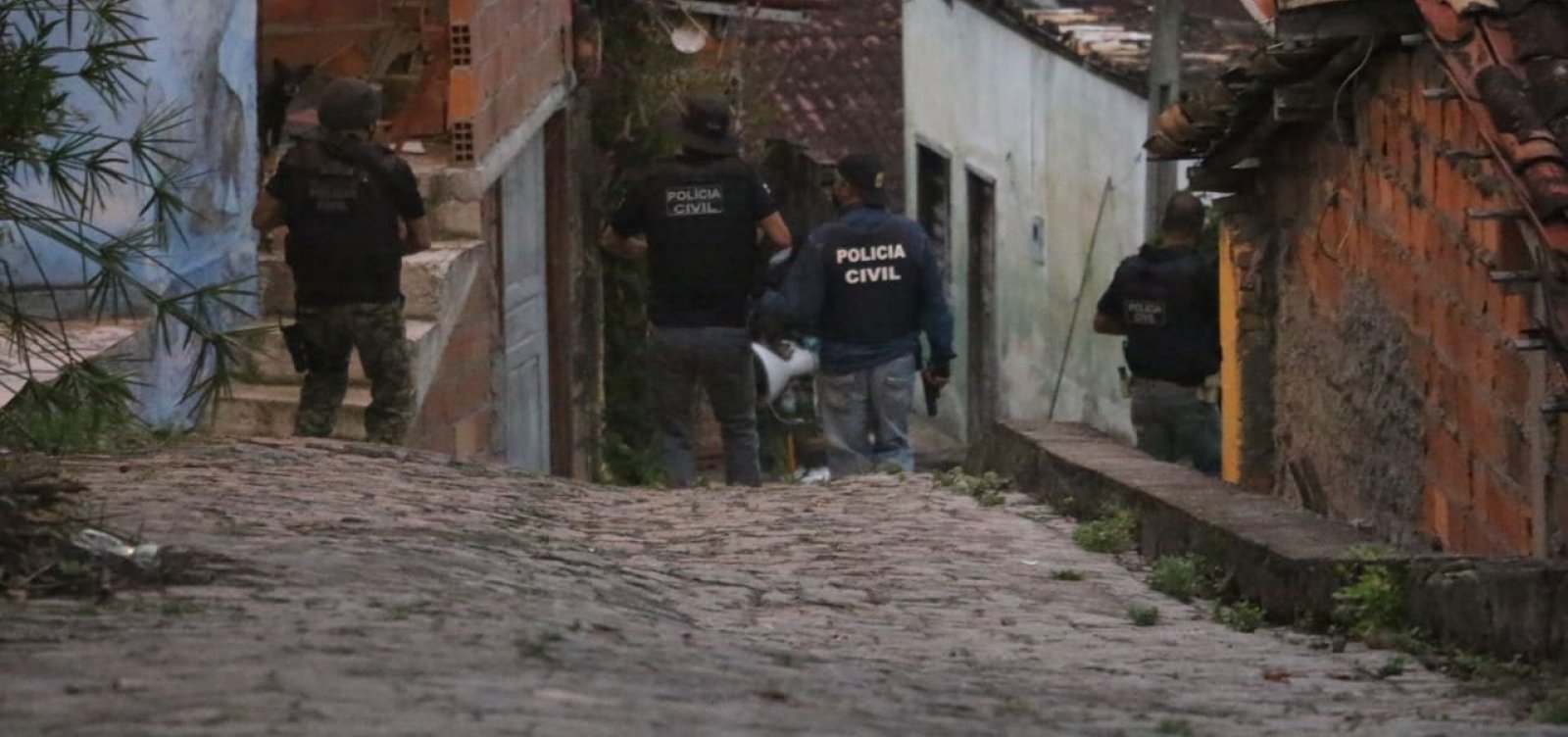 Dupla é presa por estupros de adolescentes da mesma família no interior da Bahia