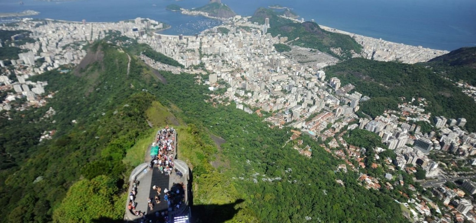 Comitê científico mantém festa de Réveillon no Rio de Janeiro