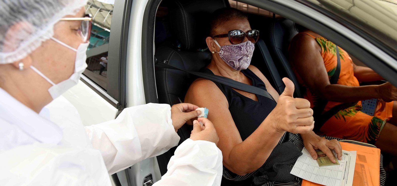 Vacinação contra Covid-19 segue em Salvador para todos os baianos 