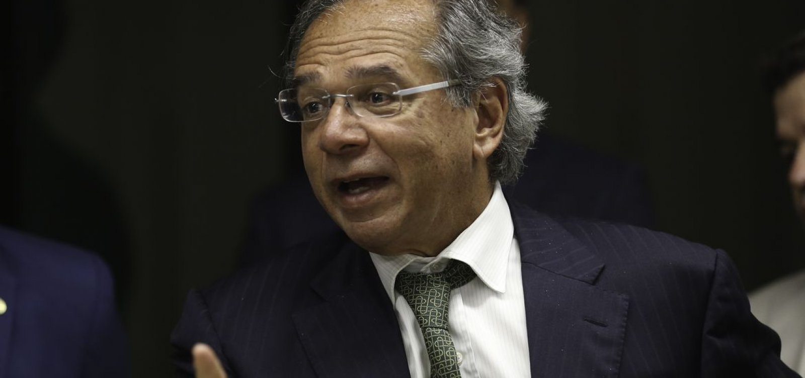 Petrobras e Correios estão em risco e Eletrobras, condenada à irrelevância, diz Guedes