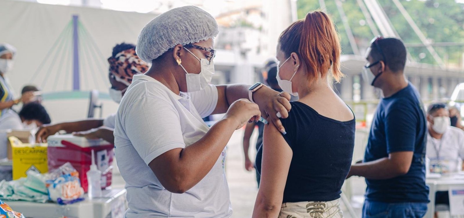 Sábado será dia de “Super Vacinação” em Salvador com vacina em locais de grande movimento
