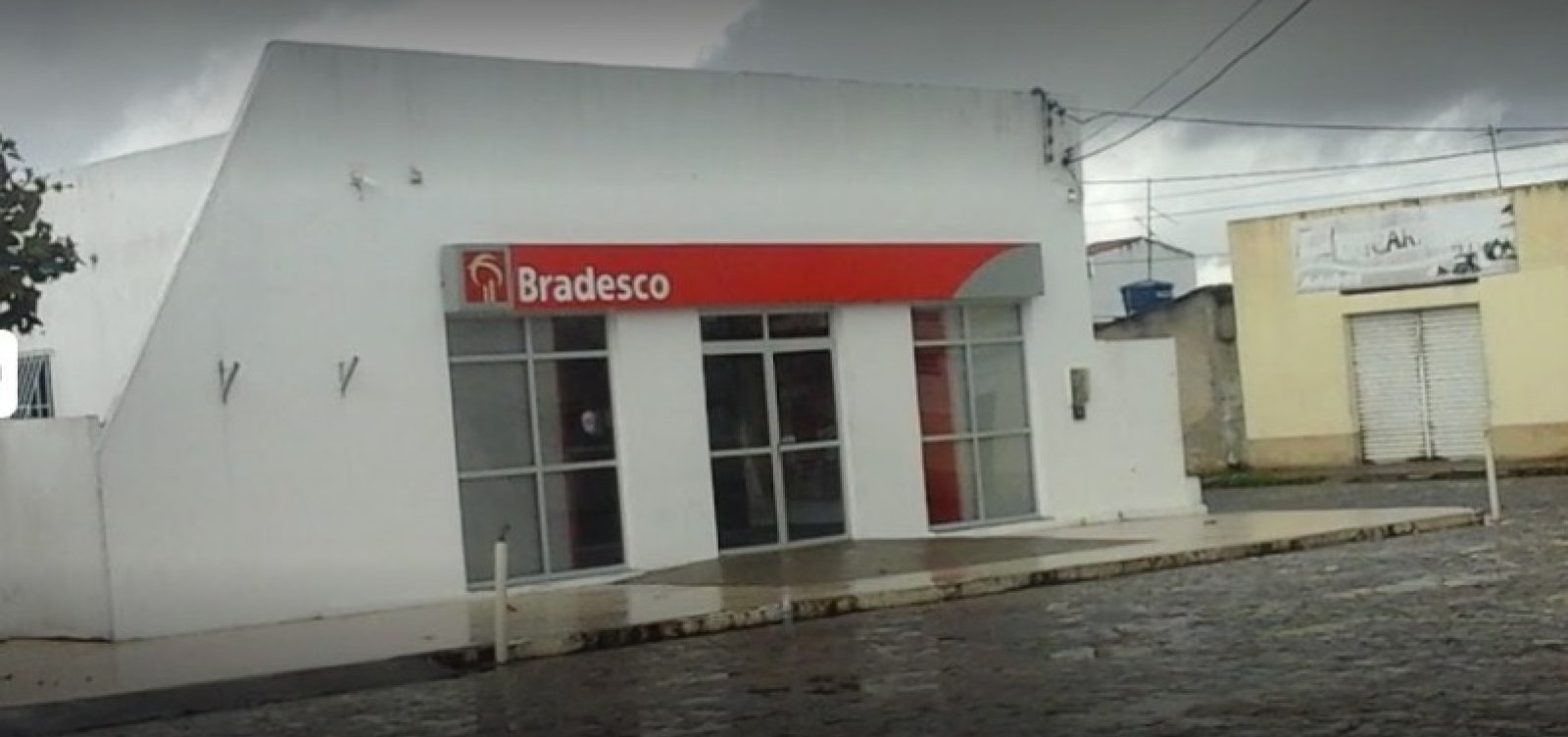 Duas agências bancárias são explodidas em Crisópolis, na Bahia 