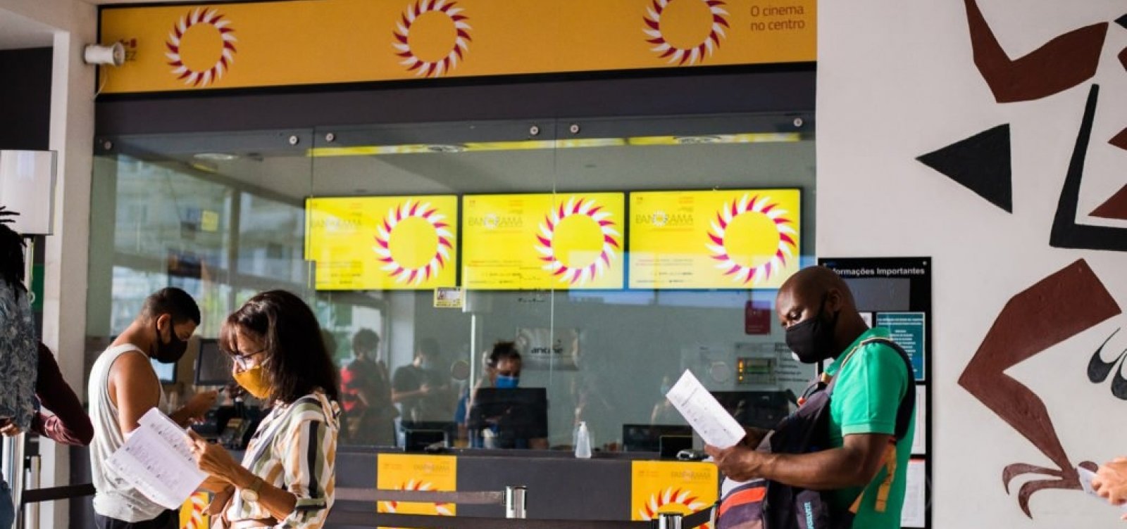 Cine Metha Glauber Rocha reabre para público geral nesta sexta-feira; confira