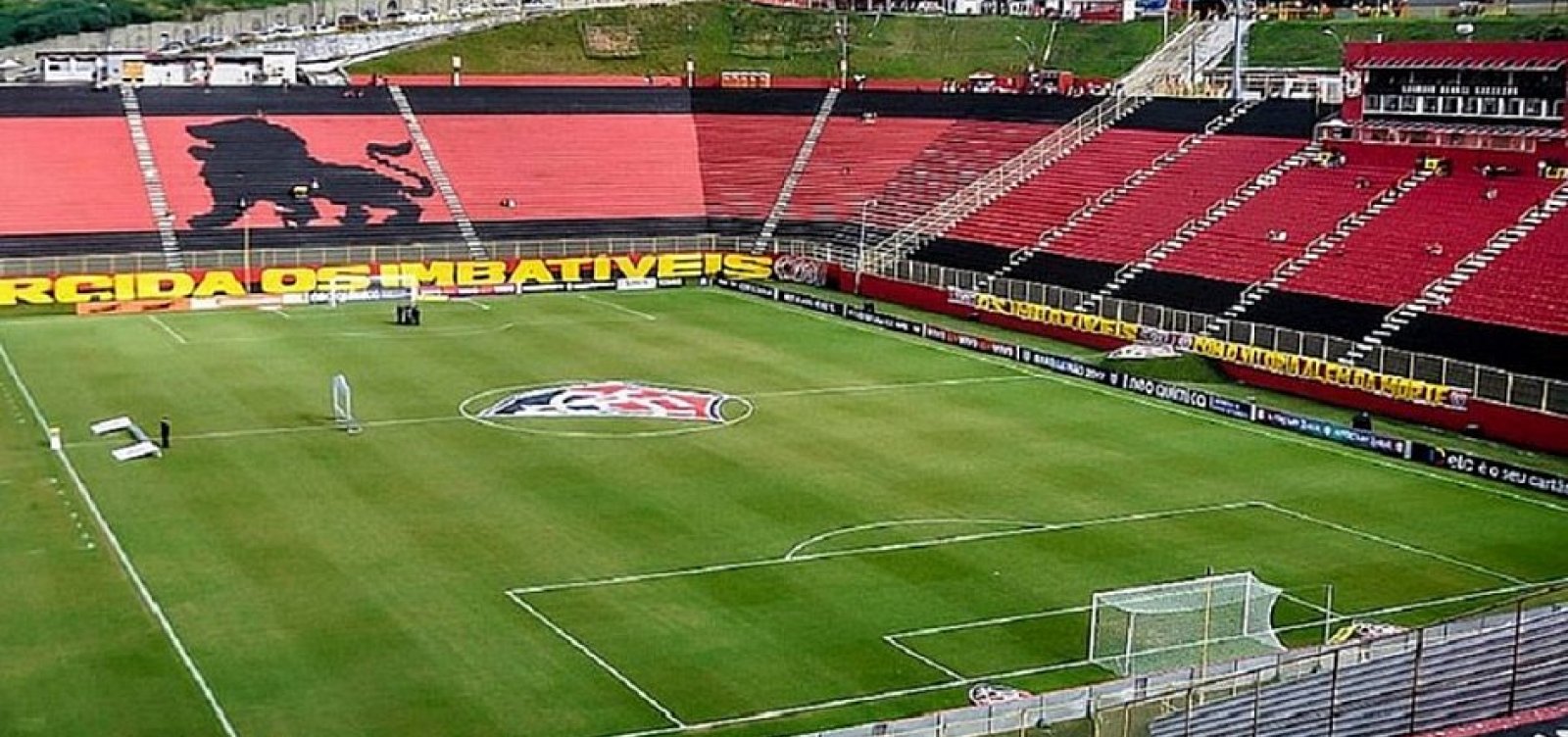 Ap&oacute;s rebaixamento, Vit&oacute;ria marca reapresenta&ccedil;&atilde;o de jogadores