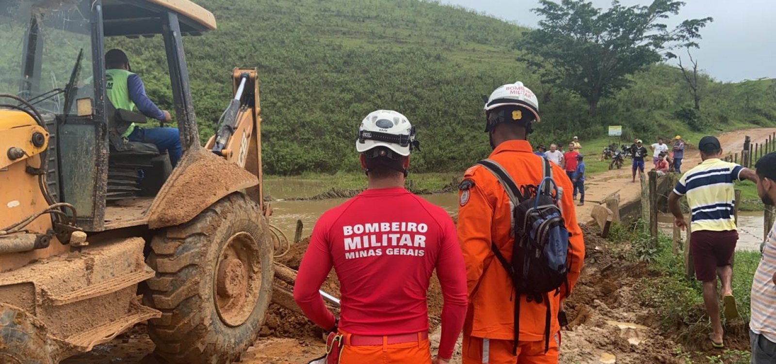 Bahia tem 51 cidades em emergência e mais de 15 mil desalojados pelas chuvas