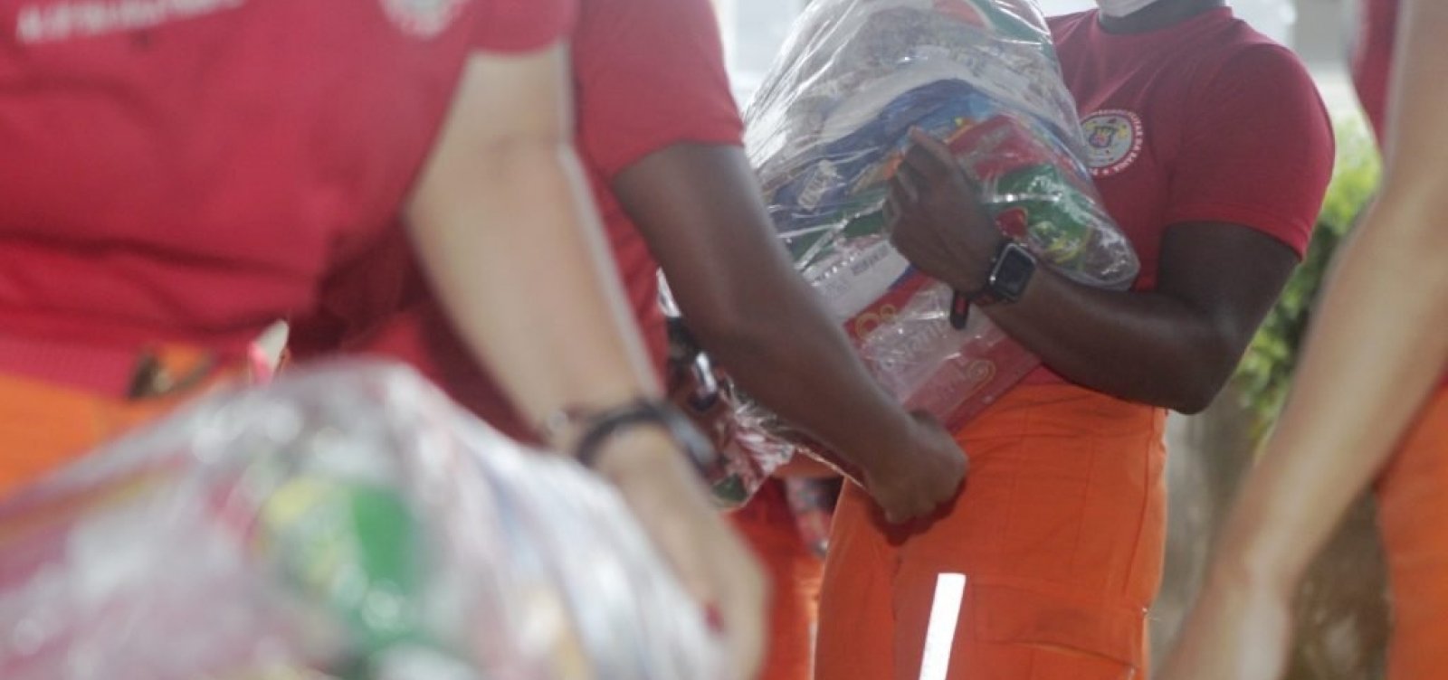 Governo distribui cestas b&aacute;sicas a comunidades ind&iacute;genas afetadas por chuvas no Extremo Sul