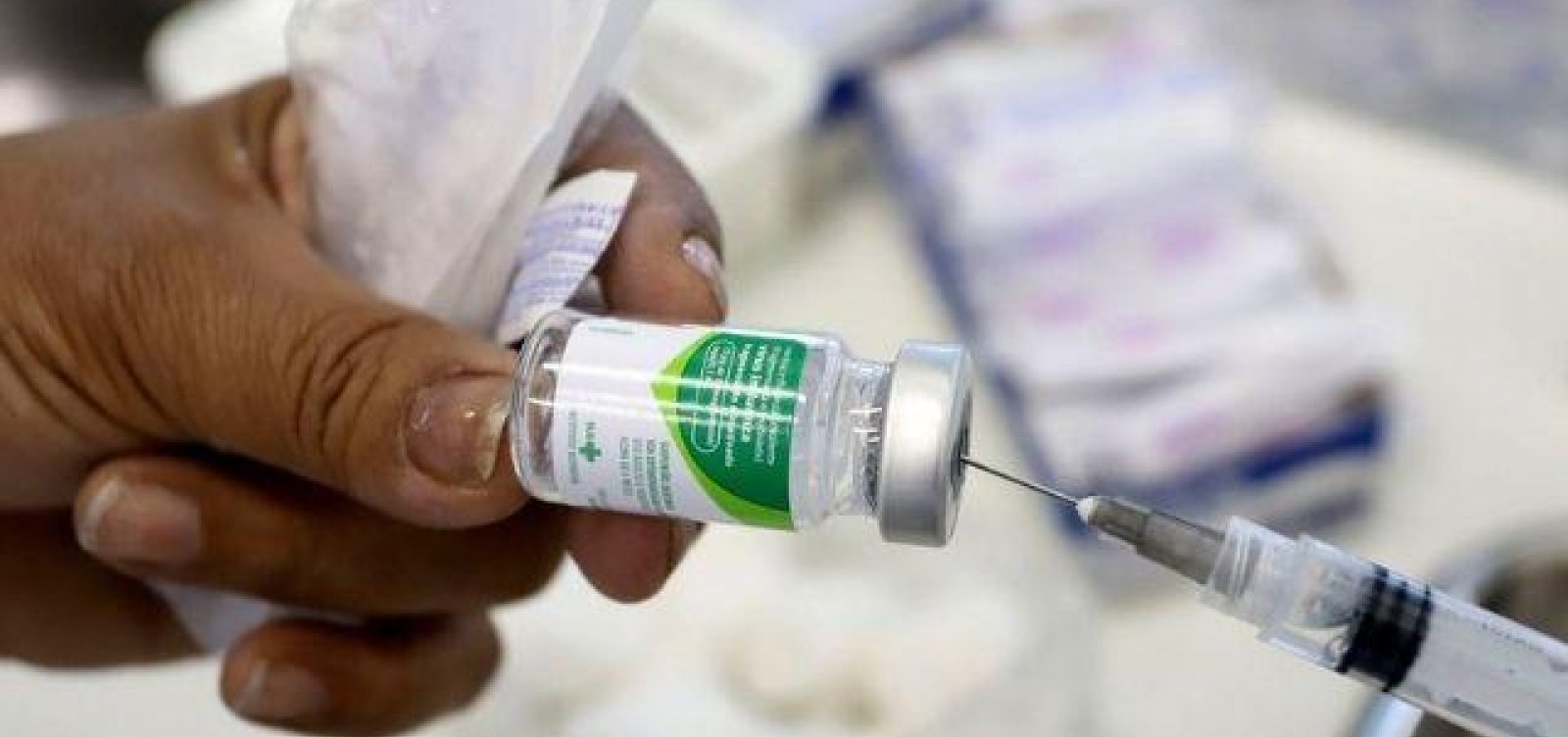 Não há vacina contra Influenza para o público adulto em Salvador