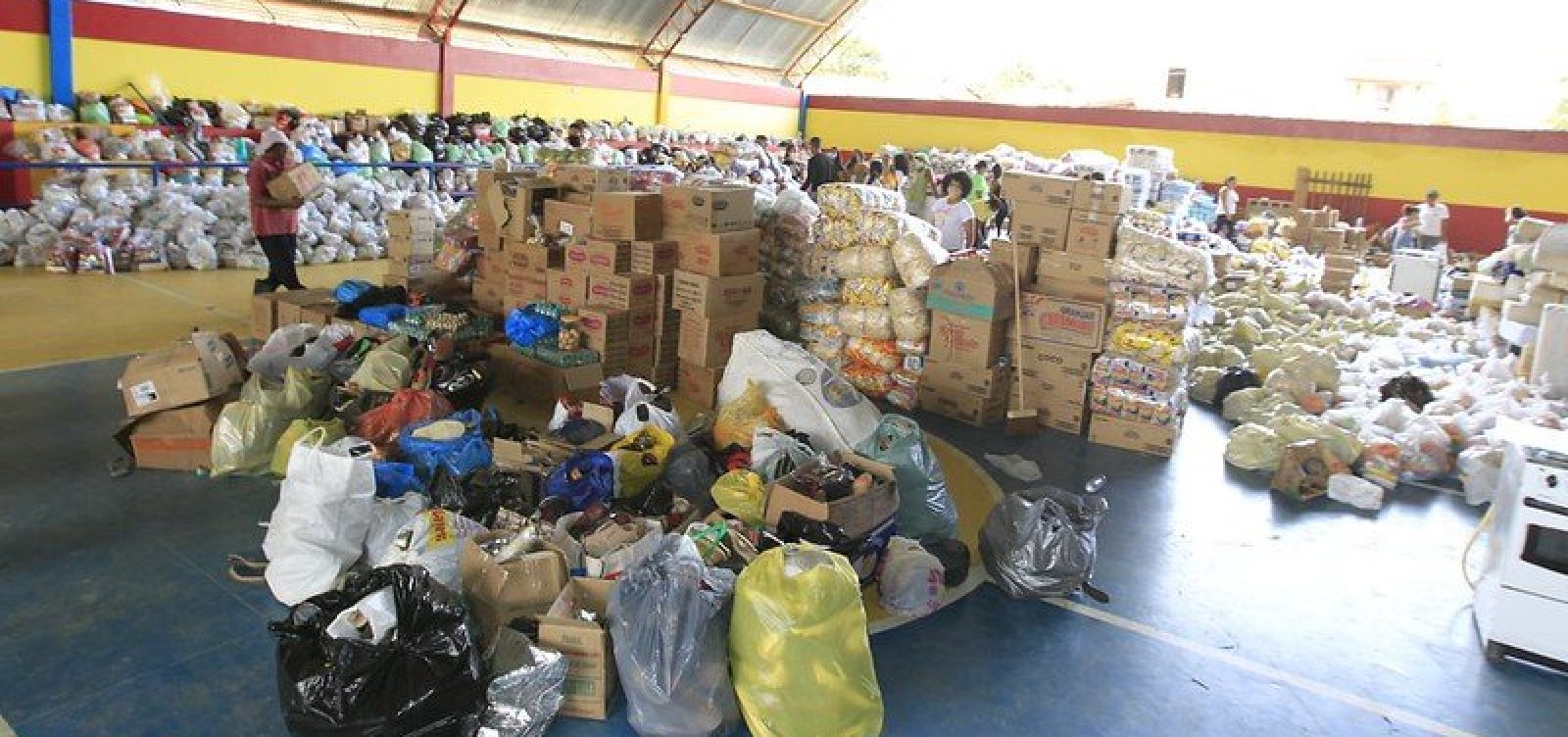 Embaixada dos EUA no Brasil anuncia doação às vítimas de enchentes na Bahia
