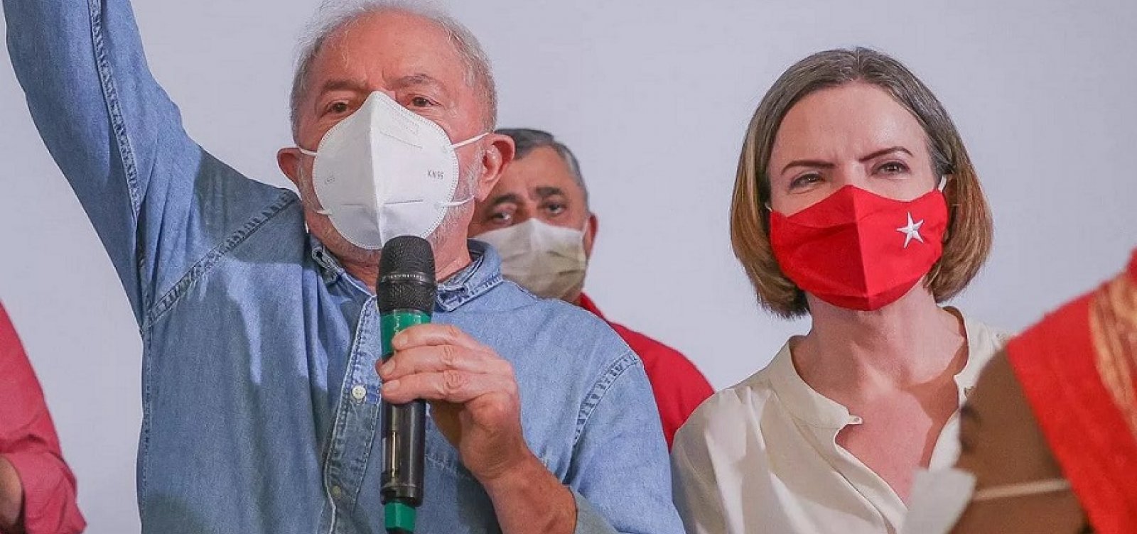 Lula e Gleisi falam em revogar reforma trabalhista de Temer