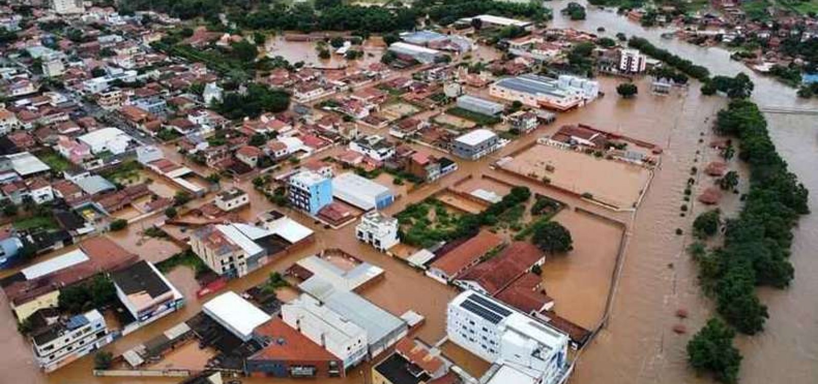 Em uma semana, chuvas em Minas Gerais deixaram mais de 38 mil pessoas sem casa