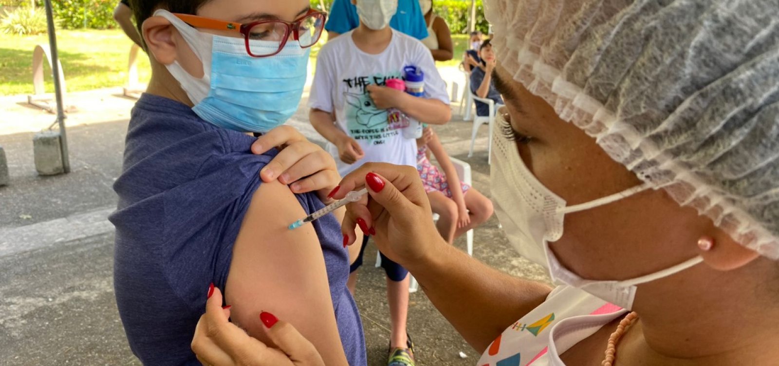 Crianças de 10 anos são incluídas na vacinação infantil contra Covid-19 nesta segunda 
