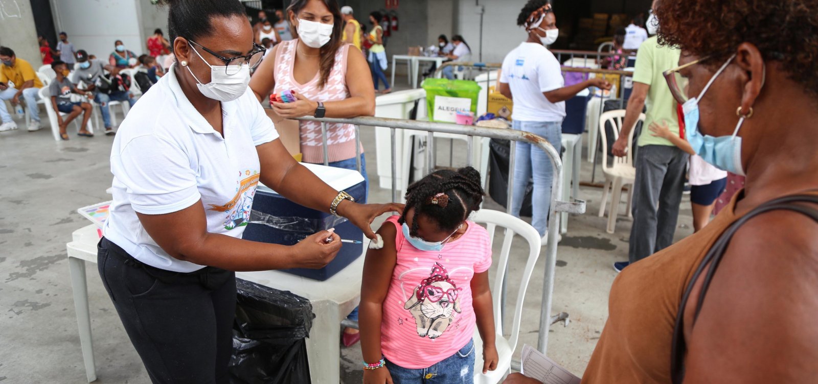 Entre as capitais, apenas Salvador e Belém exigem que pais assinem termo para vacinar os filhos