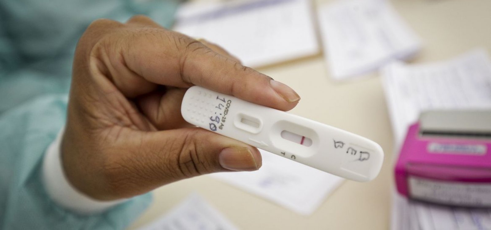 Primeiro pedido de registro para autoteste de Covid-19 &eacute; recebido pela Anvisa 