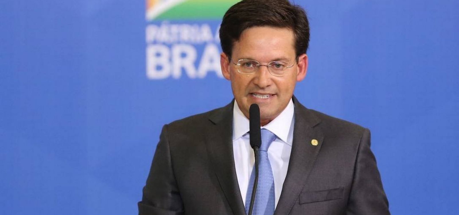 'ACM Neto fica querendo usar o presidente Bolsonaro como amante', dispara João Roma