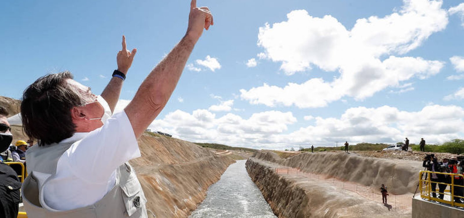 No Nordeste, Bolsonaro busca levar crédito por obras de transposição do Rio São Francisco