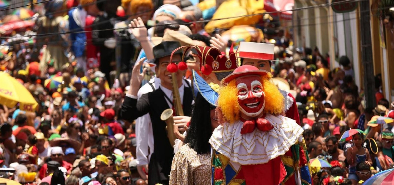 Governo de Pernambuco proíbe todas as festas públicas e privadas durante Carnaval 