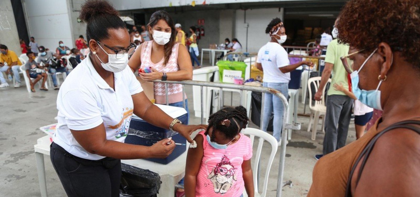 Exclusivo para crianças: confira o esquema de vacinação contra Covid deste sábado