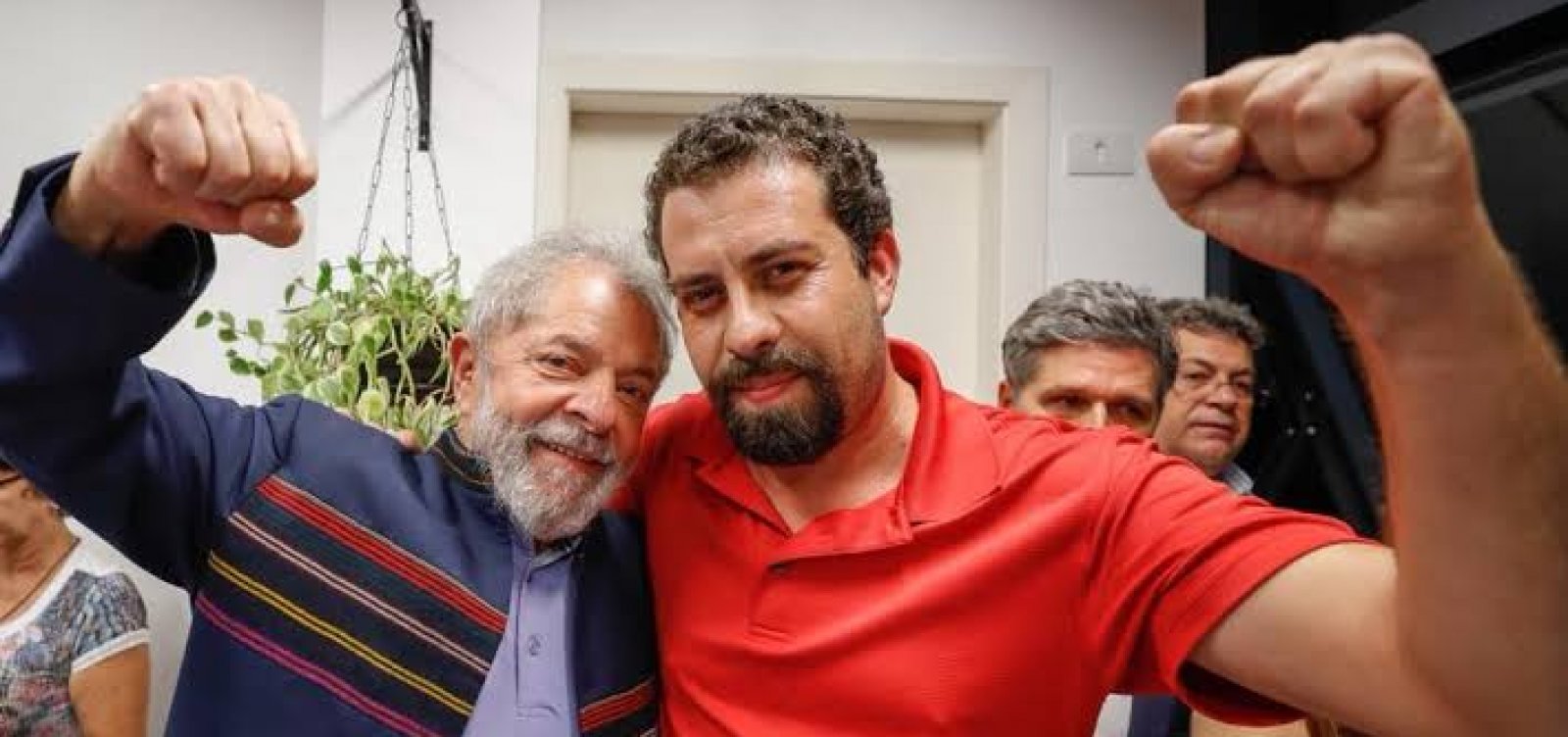 Psol quer revogação de Reforma Trabalhista para apoiar Lula