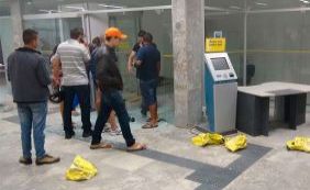 Quadrilha explode cofre de banco na cidade de Seabra