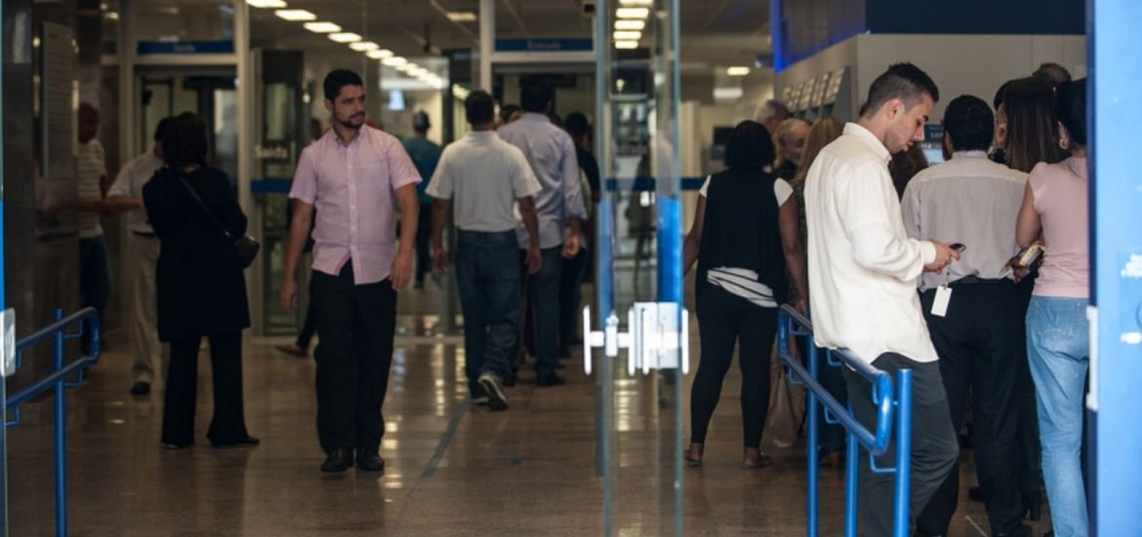 Consumidor poder&aacute; negociar d&iacute;vidas em atraso em mutir&atilde;o nacional