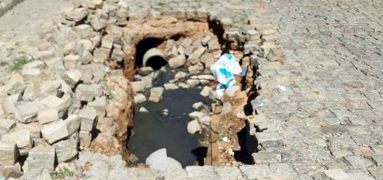 Município de Brumado é acionado para reparar buracos nas ruas da cidade