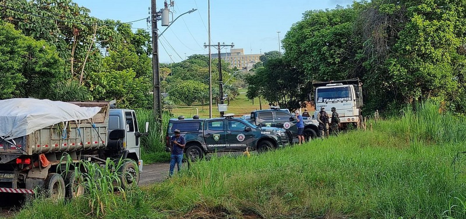 Casa de shows no Alto do Andu é demolida; empresário considera ação ilegal