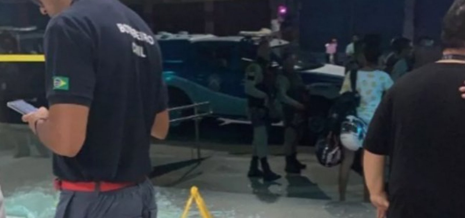 Policial à paisana reage a assalto e provoca tiroteio no bairro do Uruguai