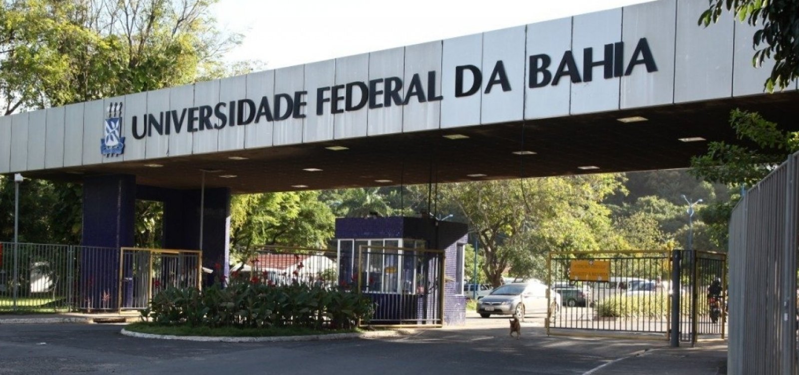 Apesar de libera&ccedil;&atilde;o no estado, UFBA mant&eacute;m uso de m&aacute;scaras nos campi