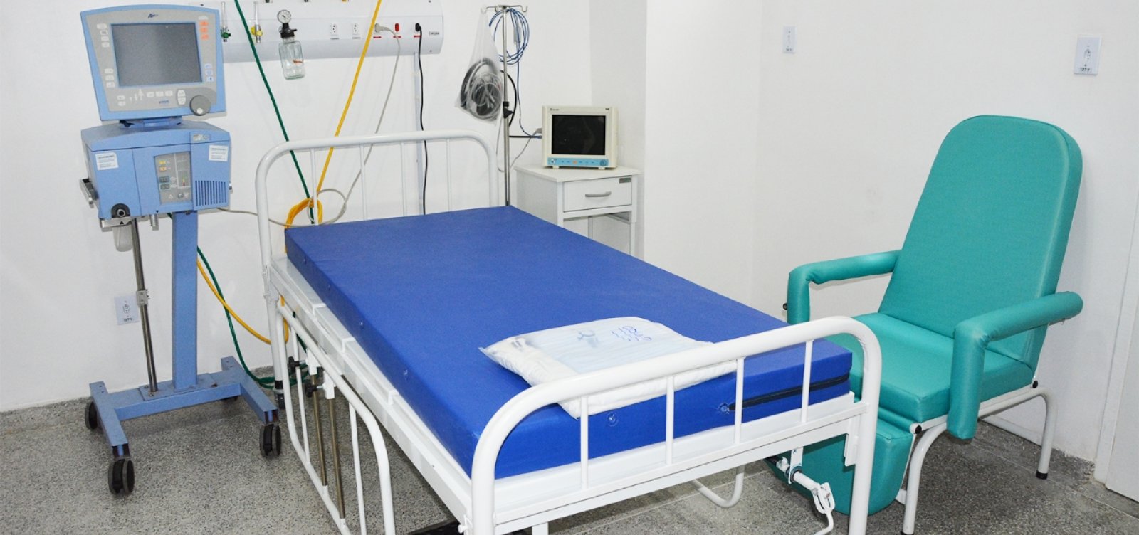 Com 42 pacientes aguardando transferência para hospital, Feira de Santana tem UPAs lotadas