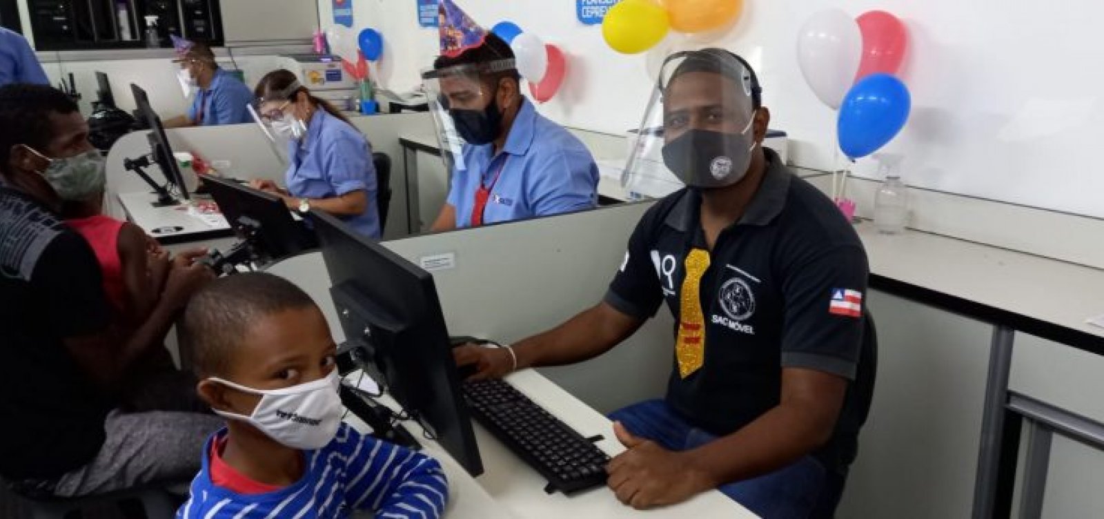 SAC Móvel promove atendimento exclusivo para crianças em cidades do interior da Bahia