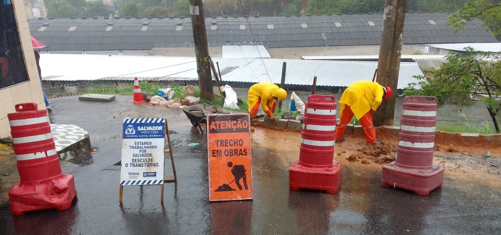 Chuva provoca deslizamento de terra no Matatu e Codesal isola área