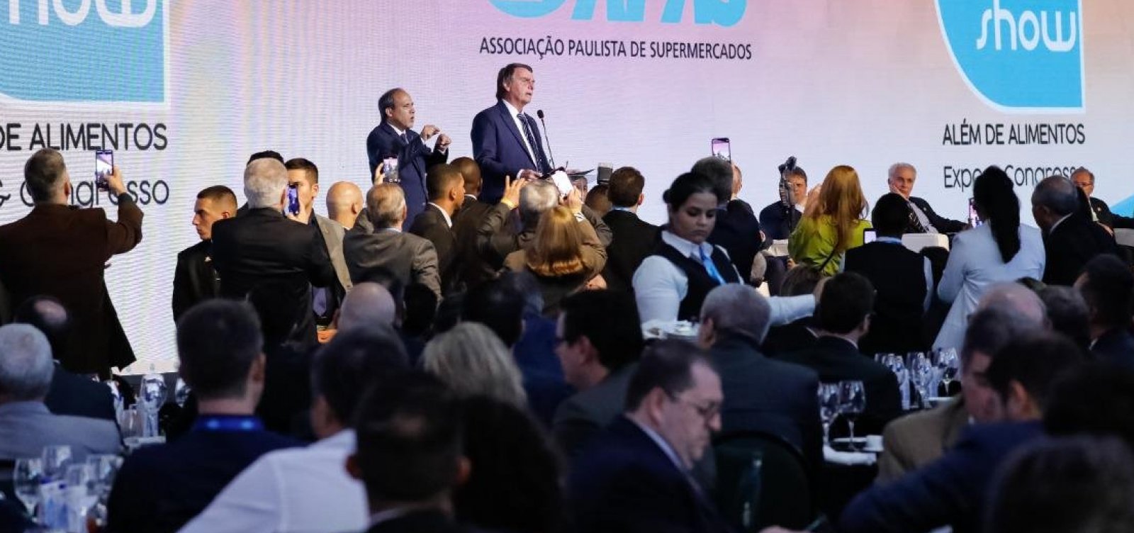 Em discurso em SP, Bolsonaro diz a empresários que eleição pode ser conturbada