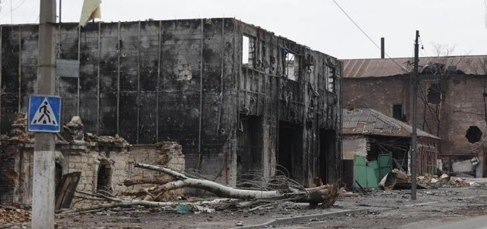 Rússia confirma retirada de 265 soldados ucranianos de Mariupol e anuncia conquista da cidade