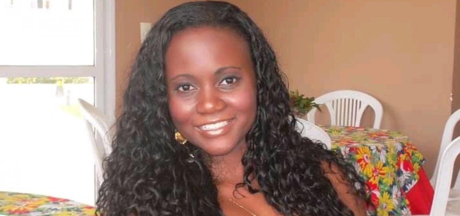 Mulher negra conta que foi acusada injustamente de furto em loja de shopping de Salvador