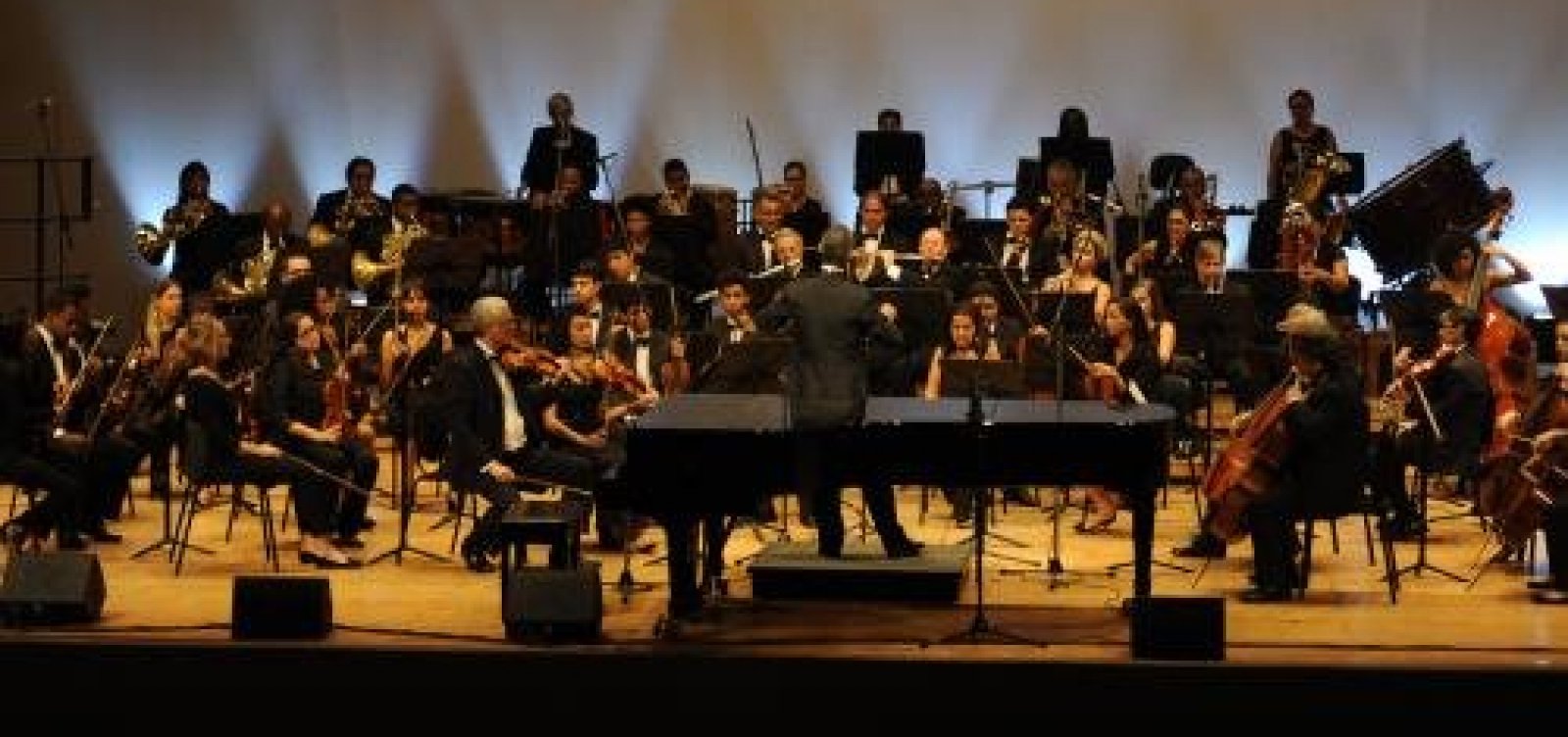 Orquestra sinfônica da UFBA homenageia Mozart em nova apresentação