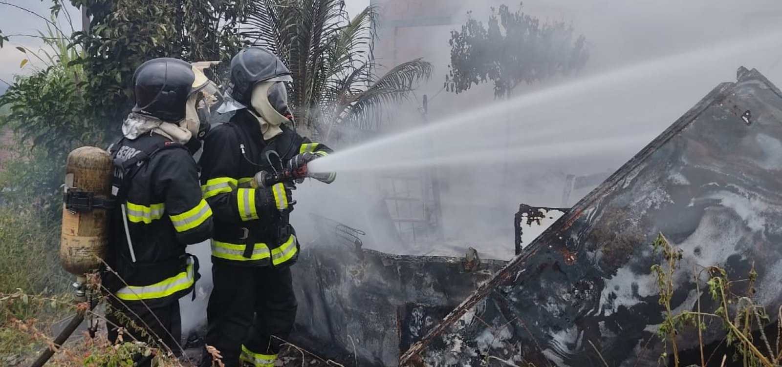 Incêndio destrói parte de imóvel em Jequié; situação não deixou vítimas