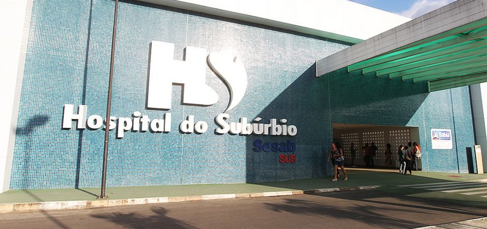 Criança de 11 anos é baleada enquanto brincava no subúrbio ferroviário de Salvador 