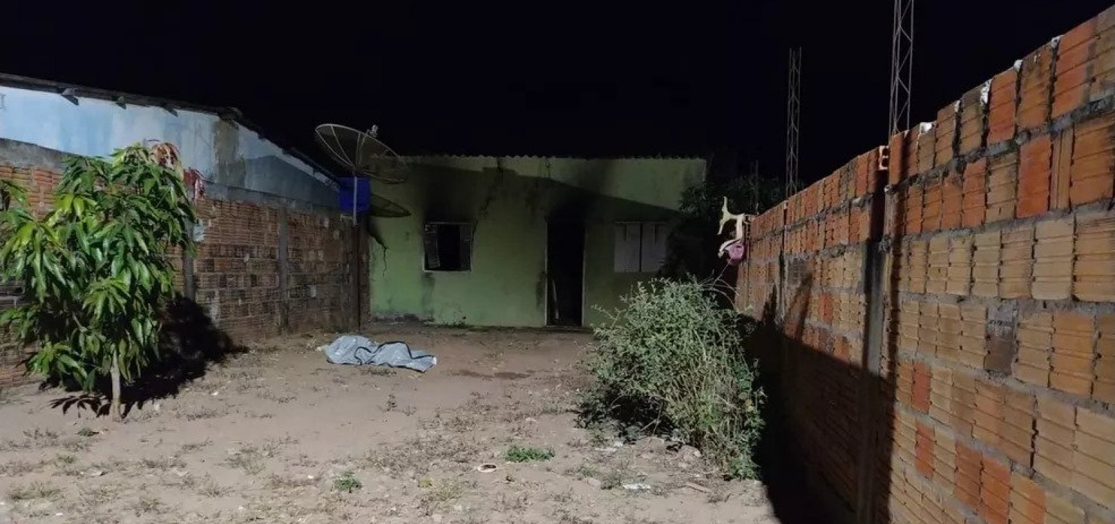 Menino de 3 anos morre após incêndio em casa no oeste do estado