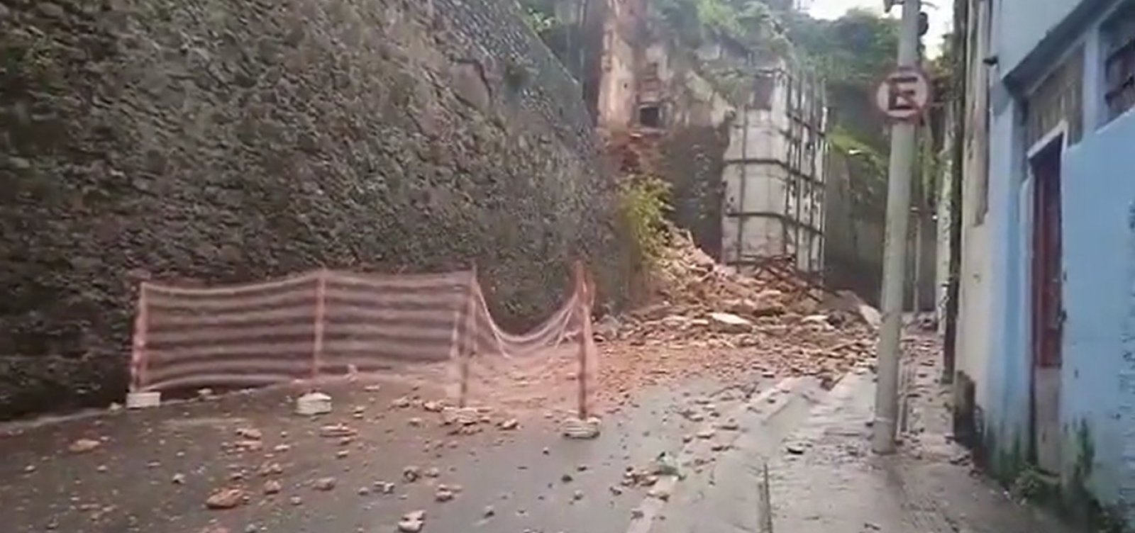 Liberação da Ladeira da Montanha depende de avaliação, diz prefeitura